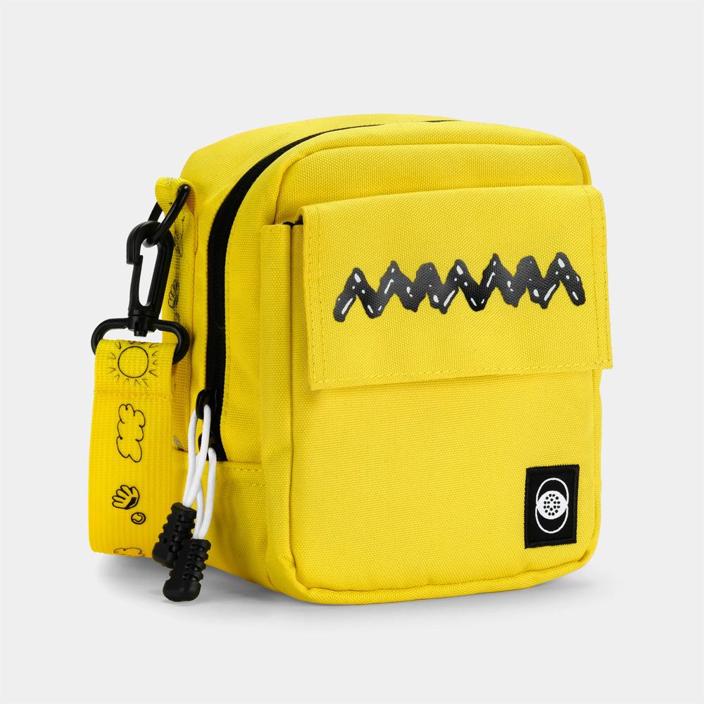 Retrospekt Polaroid 600 Camera Case - Charlie Brown Peanuts