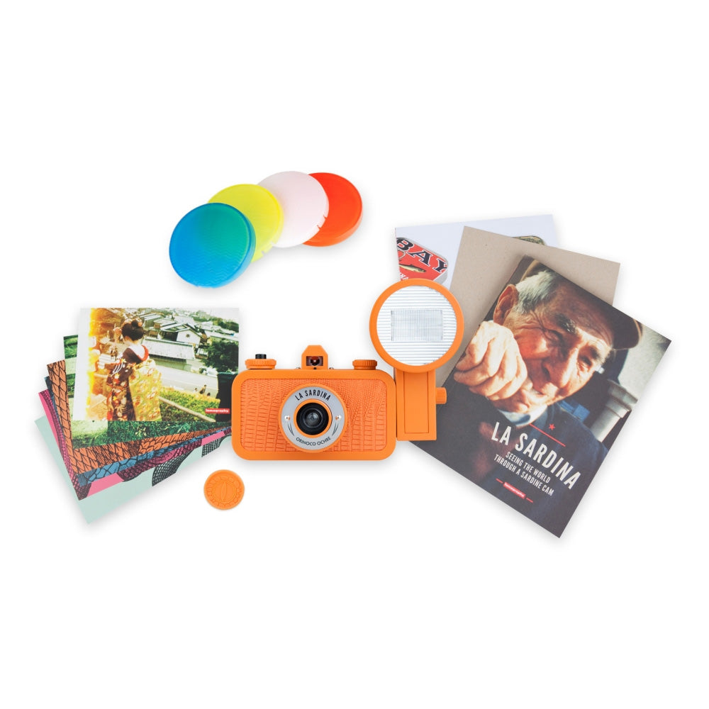 Lomography La Sardina Orinoco Ochre with Flash