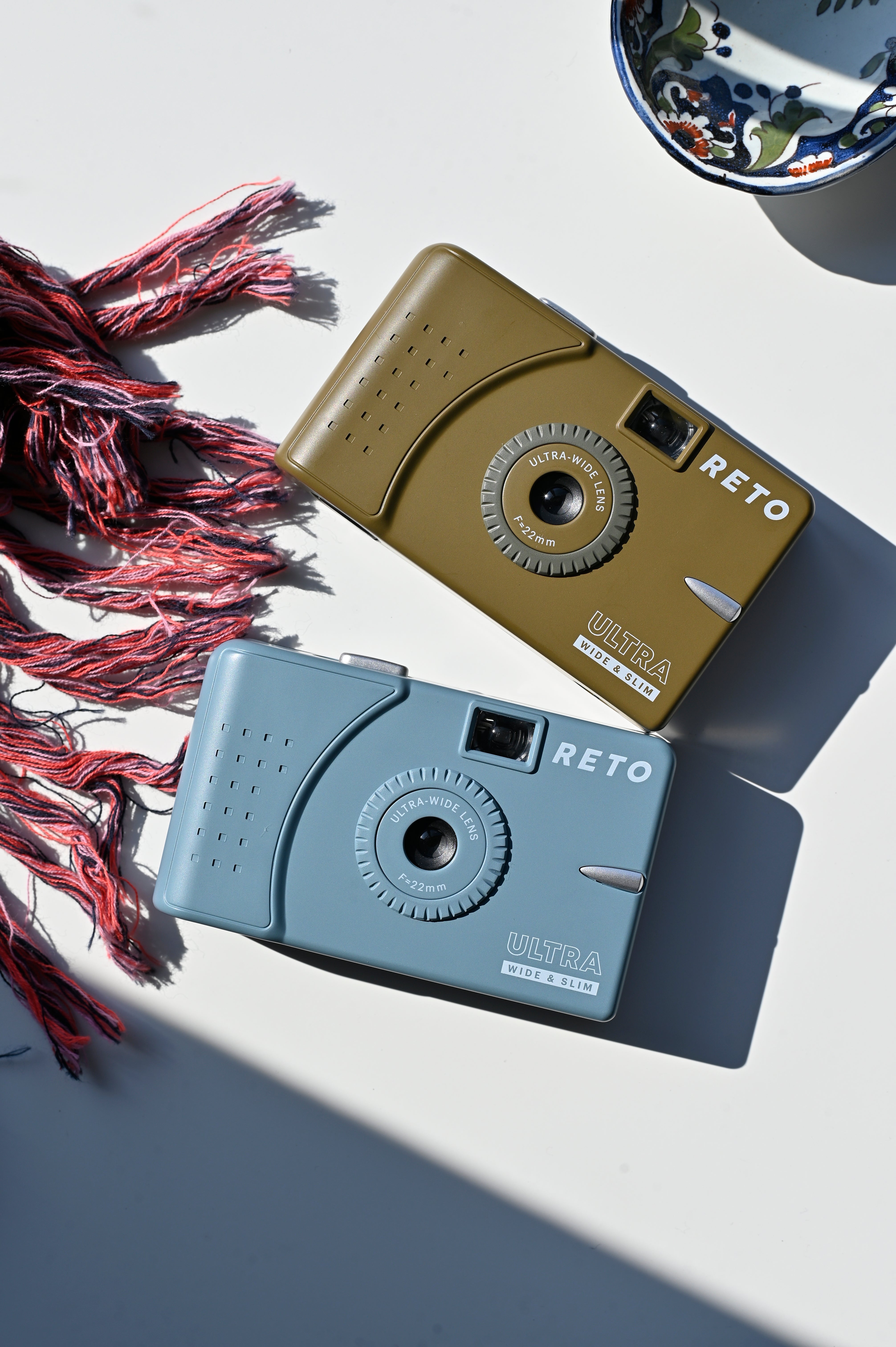 RETO Ultra Wide & Slim 35mm Film Camera - Olive