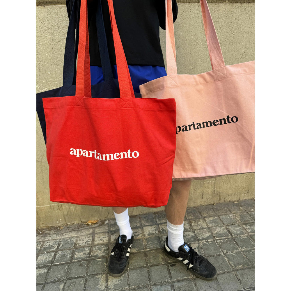 Apartamento Travel Bag