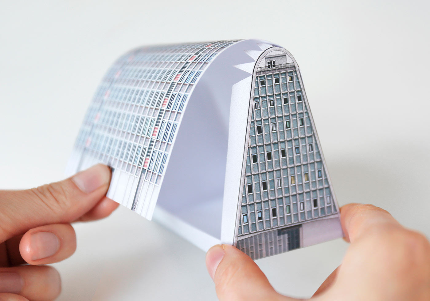 BRUTAL BRITAIN : Build Your Own Brutalist Great Britain by Zupagrafika