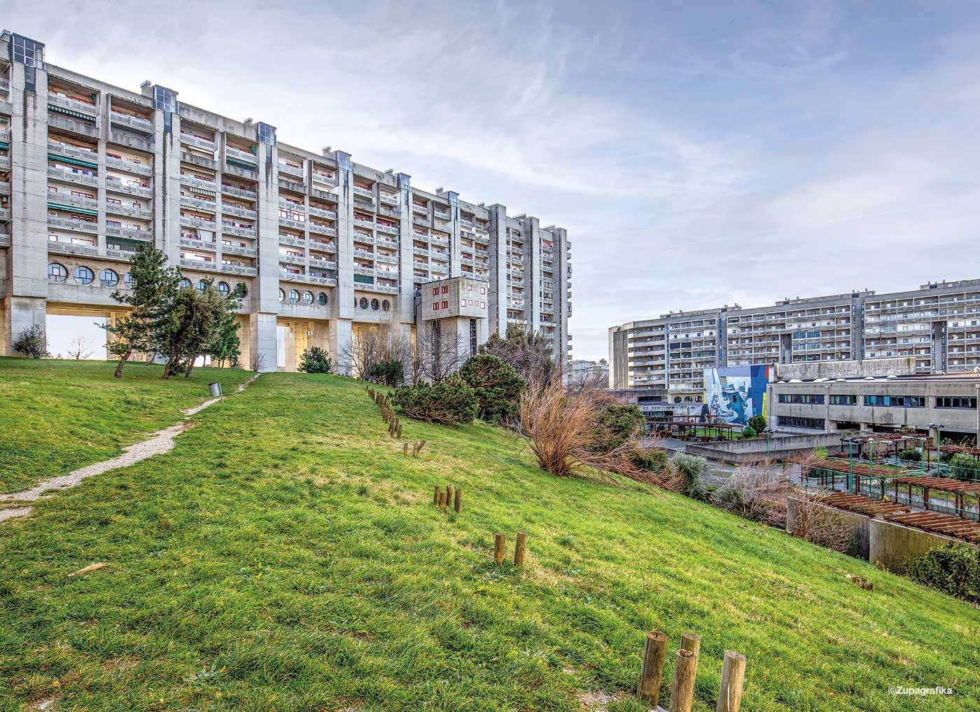 BRUTALIA : Build Your Own Brutalist Italy by Zupagrafika