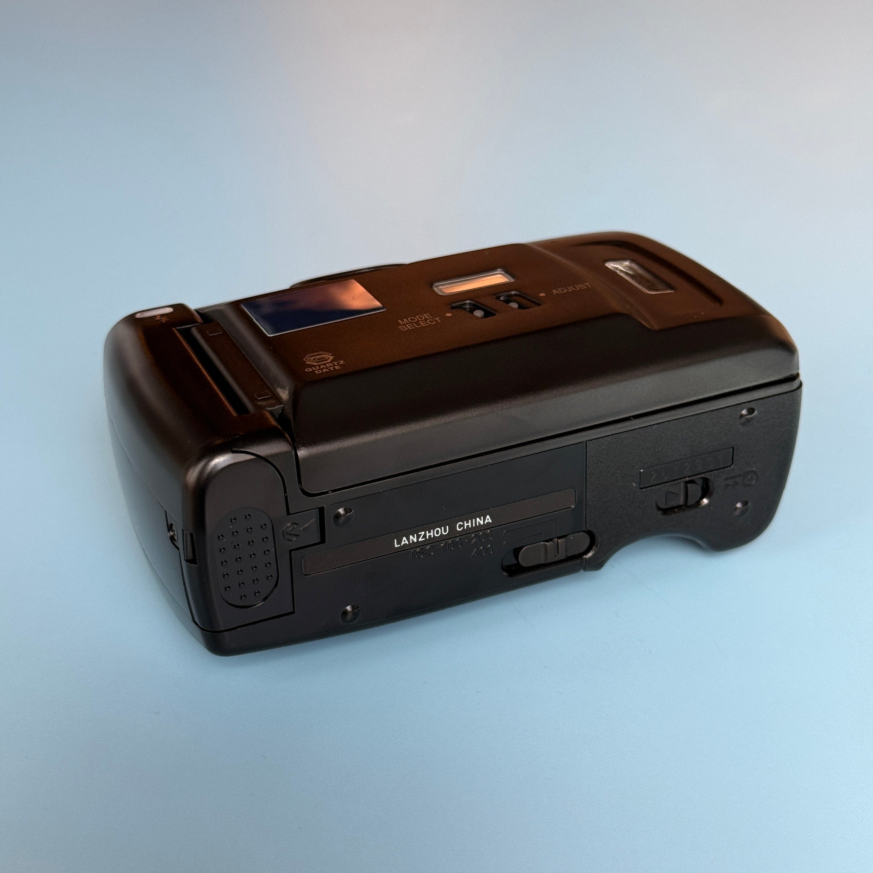 Pentax PG-204 35mm Point & Shoot Camera